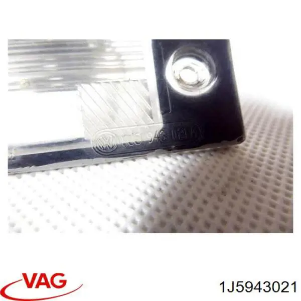 Compre 1J5943021 VAG Lanterna da luz de fundo de matrícula traseira