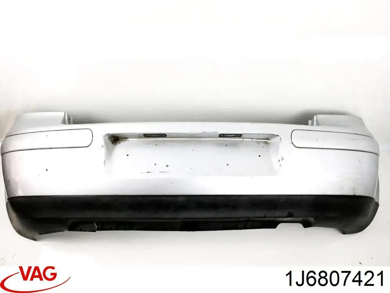 1J6807421 VAG Pára-choque traseiro