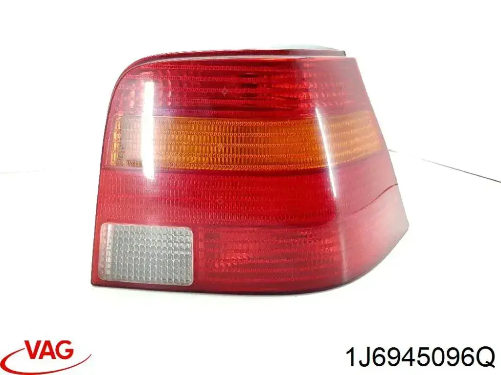 Compre 1J6945096Q VAG Lanterna traseira direita