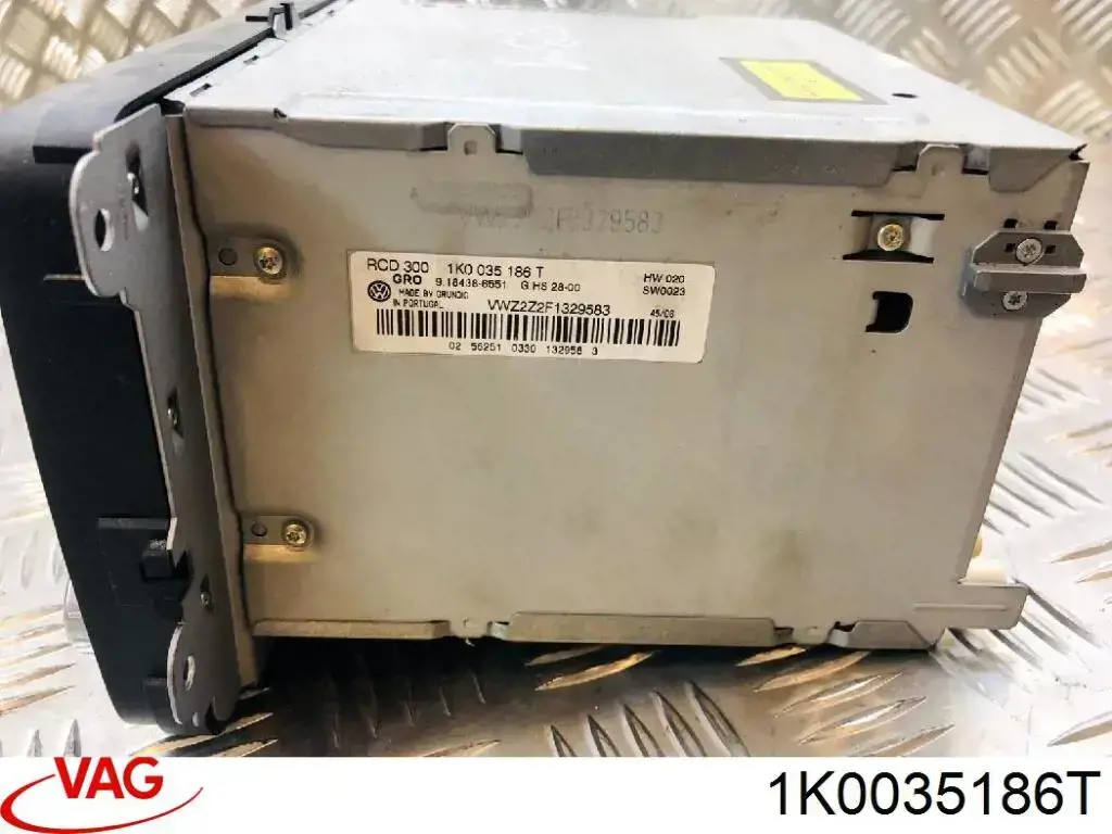 1K0035186T VAG Aparelhagem de som (rádio AM/FM)