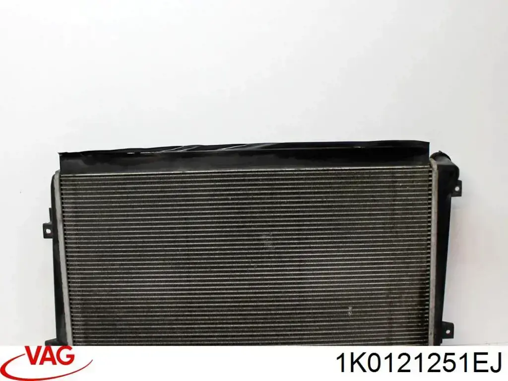 Radiador de esfriamento de motor VAG 1K0121251EJ preço, a partir de 89,54 USD