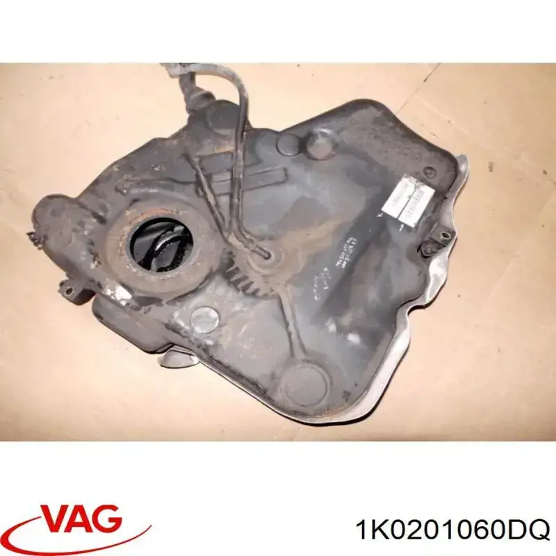 Compre Tanque de combustível Volkswagen Golf 5