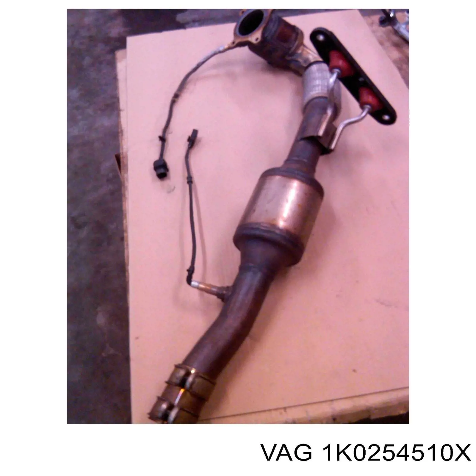 Tubo coletor de escape VAG 1K0254510X preço, a partir de 160,65 USD
