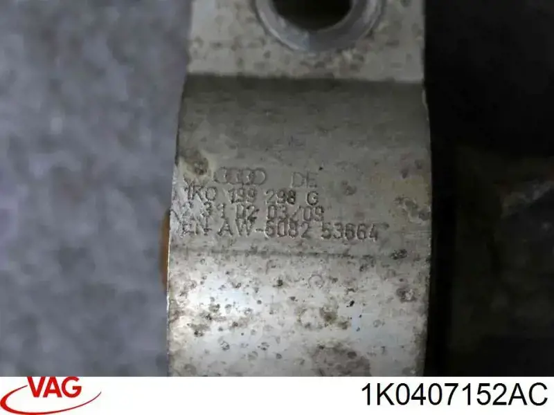 Compre 1K0407152AC VAG Braço oscilante inferior direito de suspensão dianteira