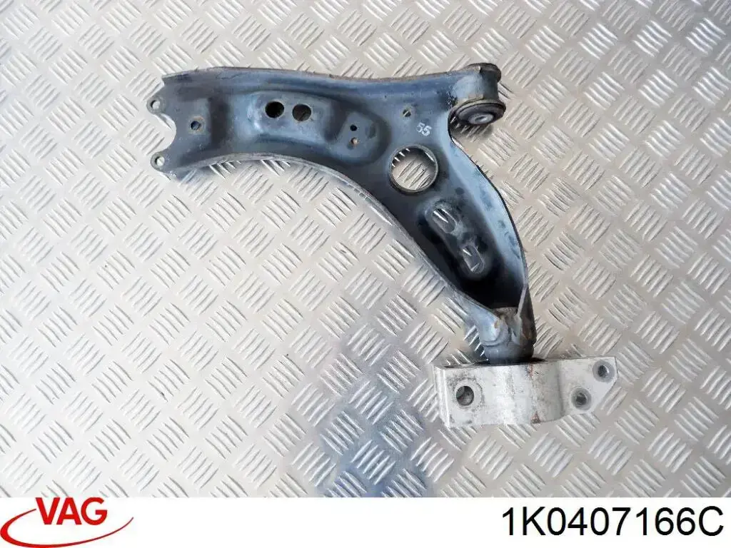 Braço oscilante inferior direito de suspensão dianteira VAG 1K0407166C