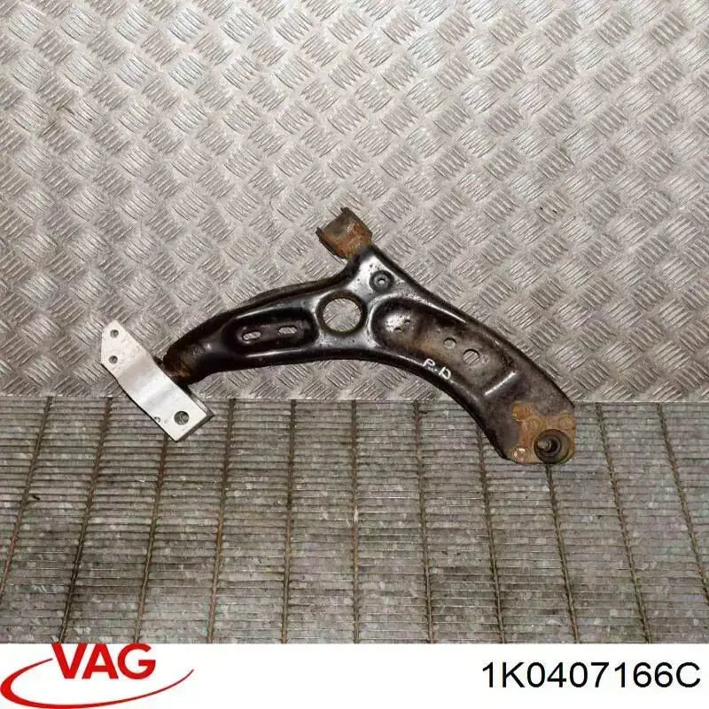 1K0407166C VAG Braço oscilante inferior direito de suspensão dianteira