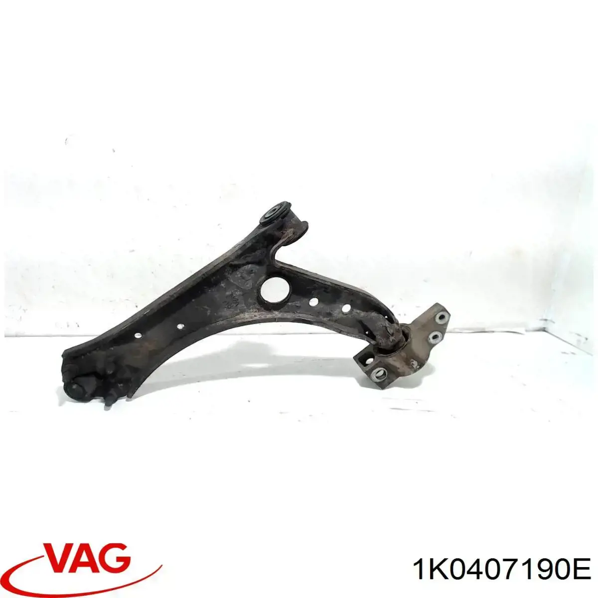 Braço oscilante inferior direito de suspensão dianteira VAG 1K0407190E preço, a partir de 52,78 USD