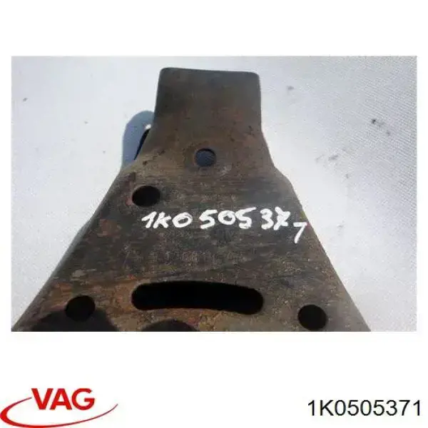 1K0505371 VAG Braço oscilante inferior esquerdo de suspensão traseira/direita