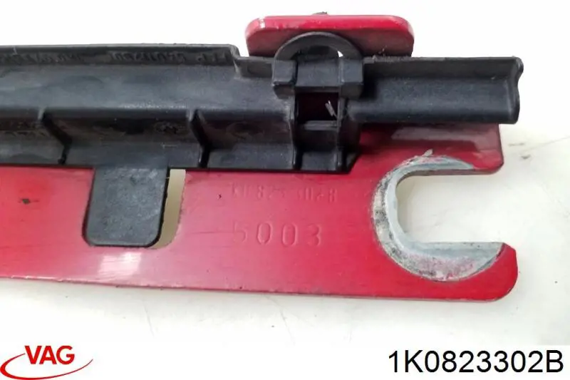 1K0823302B VAG Gozno da capota direito