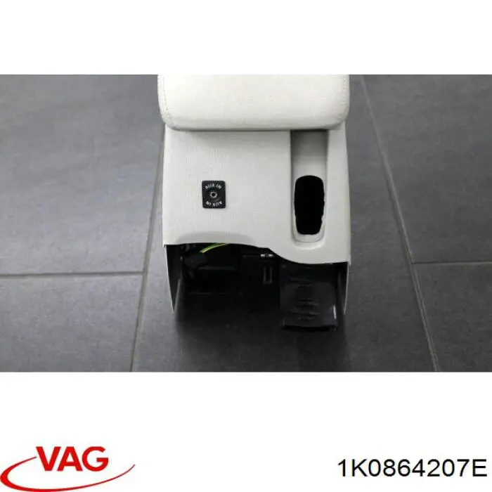 Consola de painel de controlo central VAG 1K0864207E preço, a partir de 83,43 USD