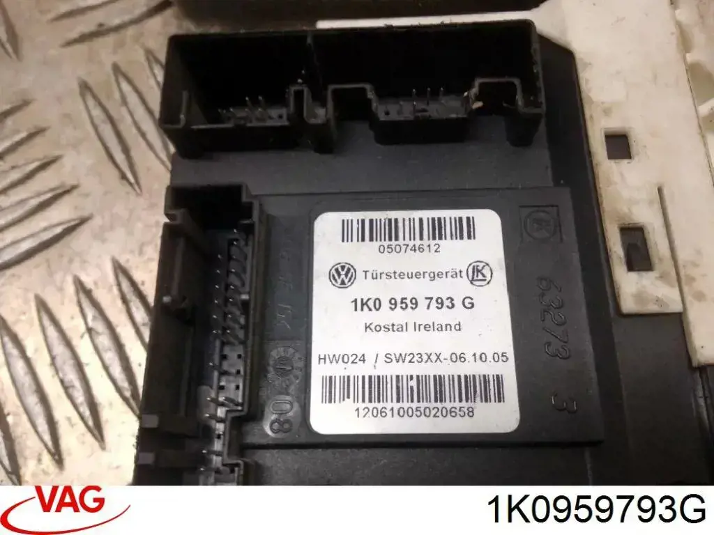 Motor de acionamento de vidro da porta dianteira esquerda VAG 1K0959793G