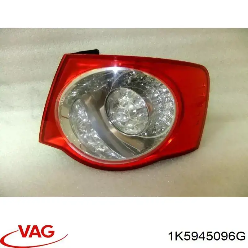 Lanterna traseira direita externa VAG 1K5945096G preço, a partir de 108,96 USD