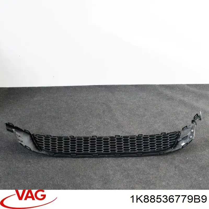Compre 1K88536779B9 VAG Grelha central do pára-choque dianteiro
