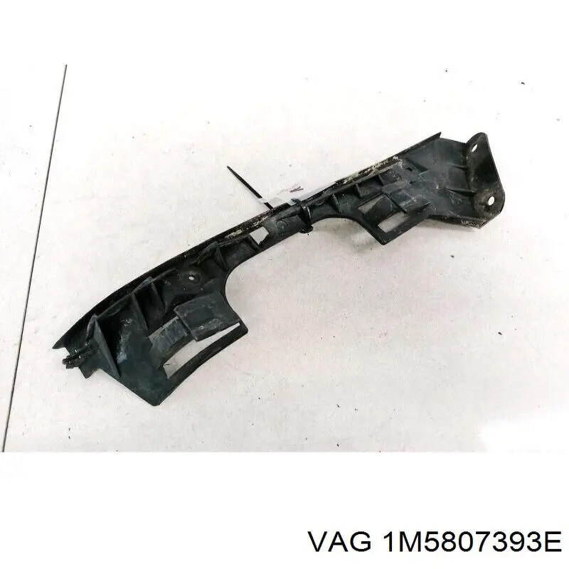 Consola dianteira de fixação do pára-lama dianteiro esquerdo VAG 1M5807393E preço, a partir de 48,84 USD