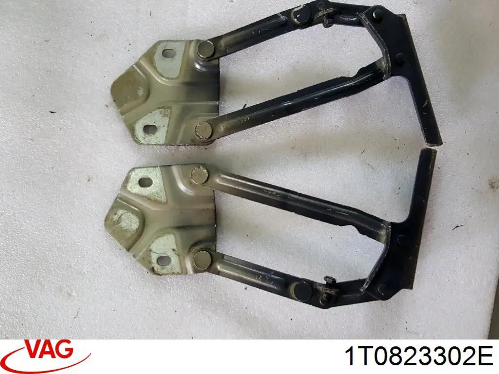 Gozno da capota direito VAG 1T0823302E preço, a partir de 46,72 USD