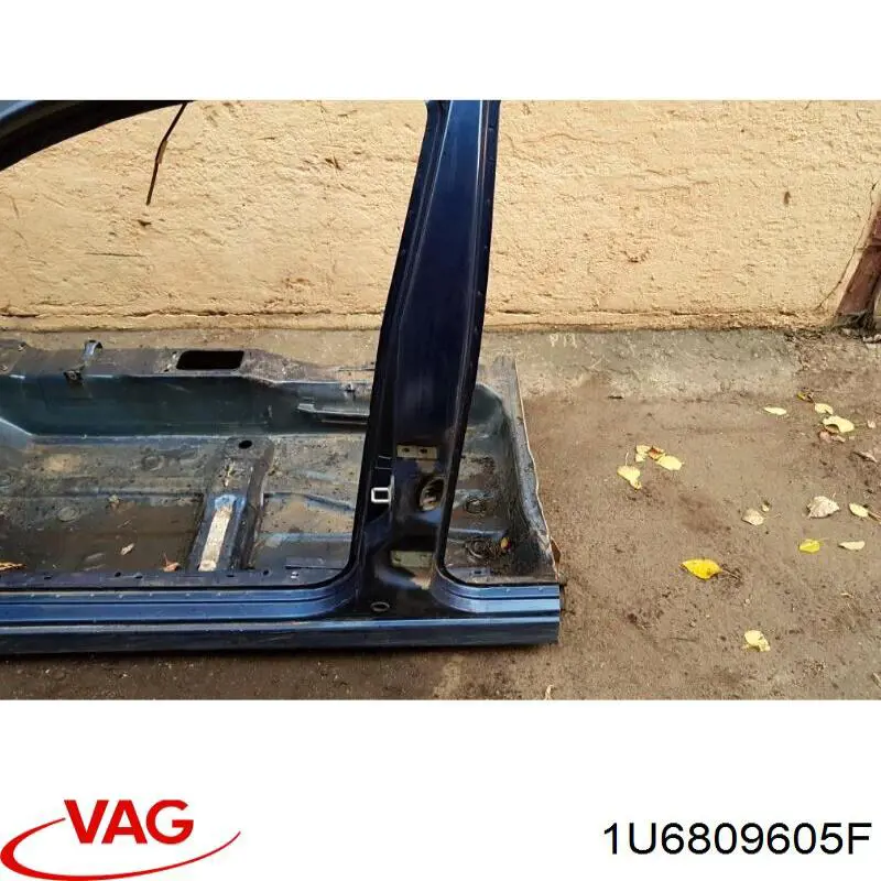 1U6809605F VAG Montante central esquerdo de carroçaria