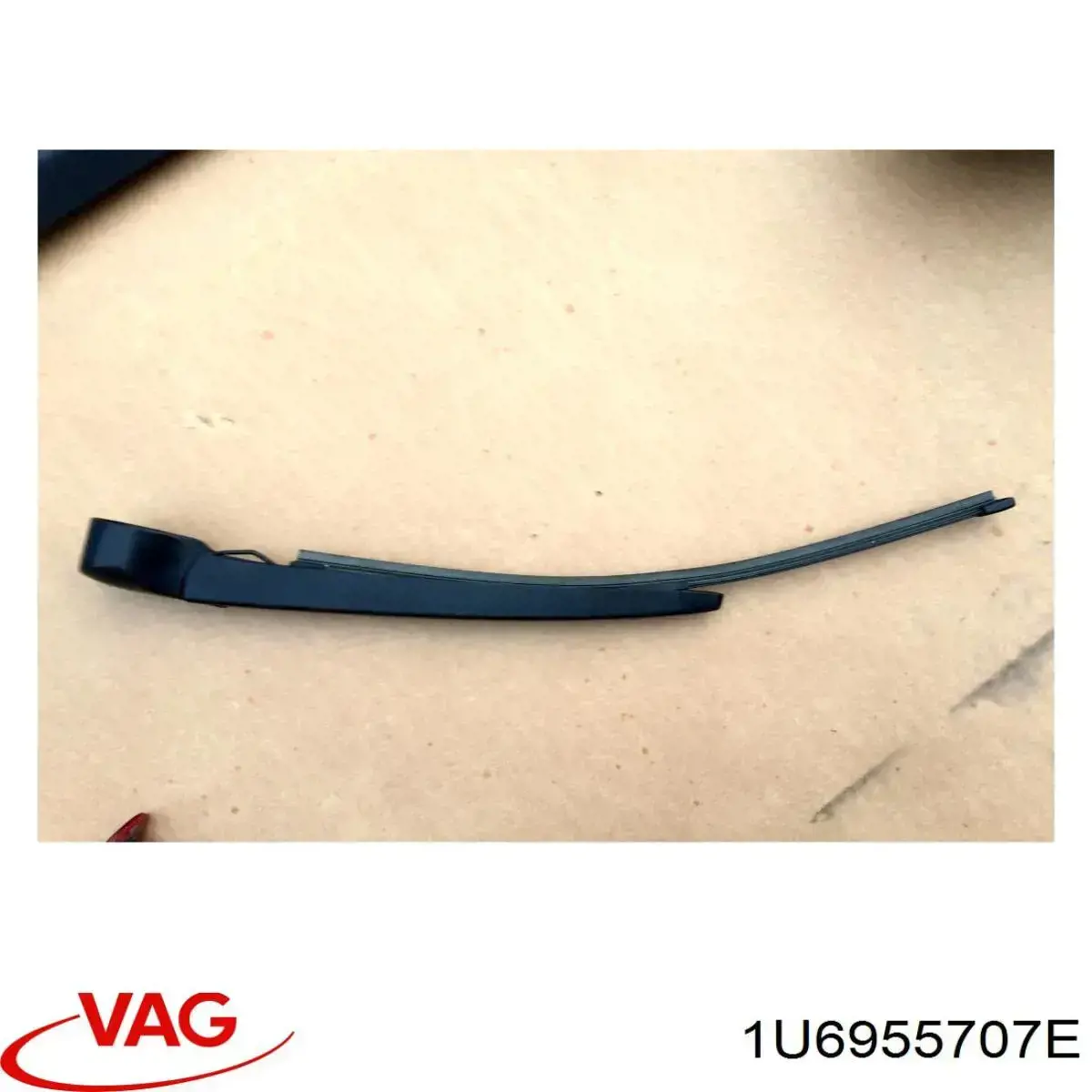 Braço de limpa-pára-brisas de vidro traseiro AND 3D955062 preço, a partir de 21,40 USD