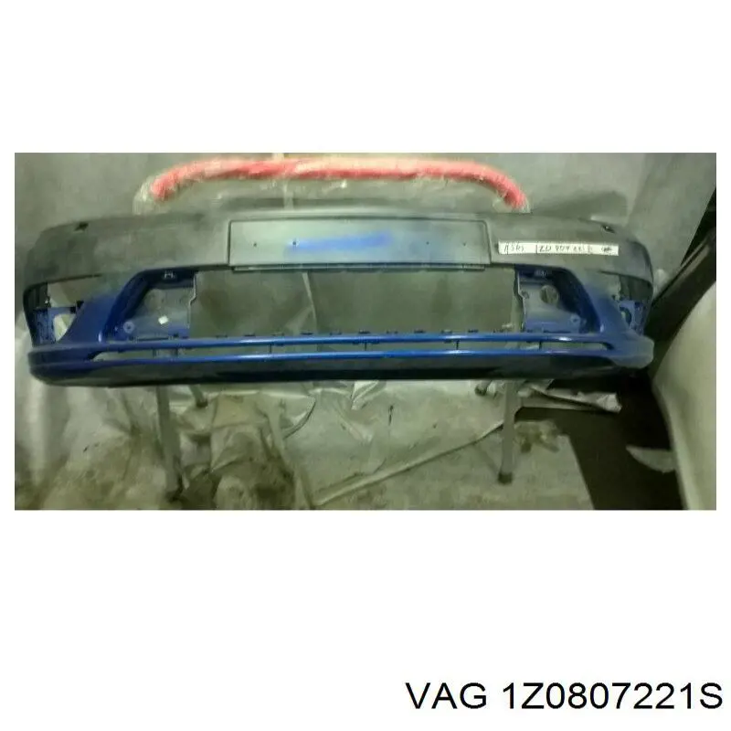 1Z0807221S VAG Pára-choque dianteiro