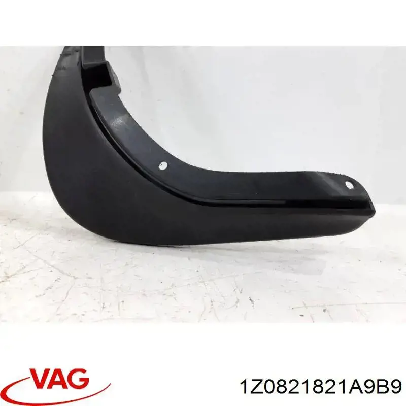 1Z0821821A9B9 VAG Protetor de lama traseiro esquerdo