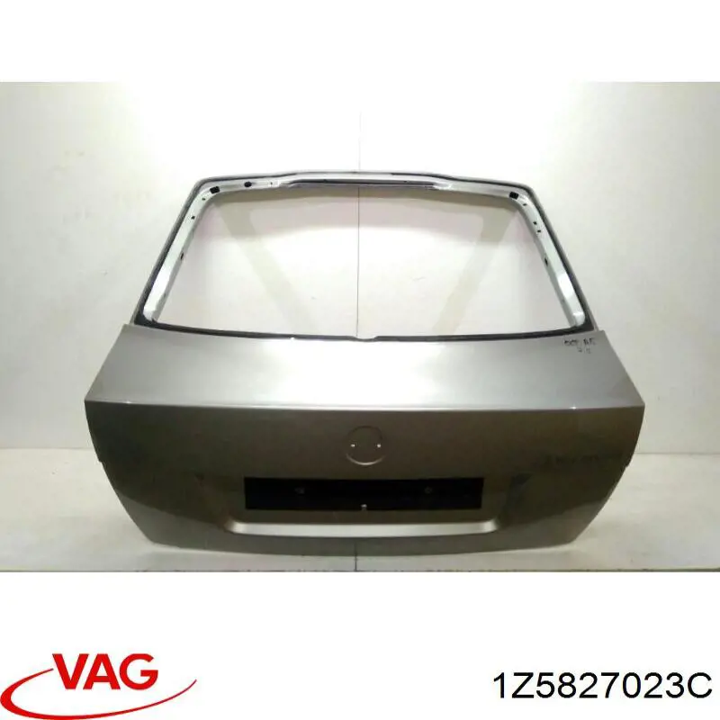 Compre 1Z5827023C VAG Porta traseira (3ª/5ª porta-malas (tampa de alcapão)