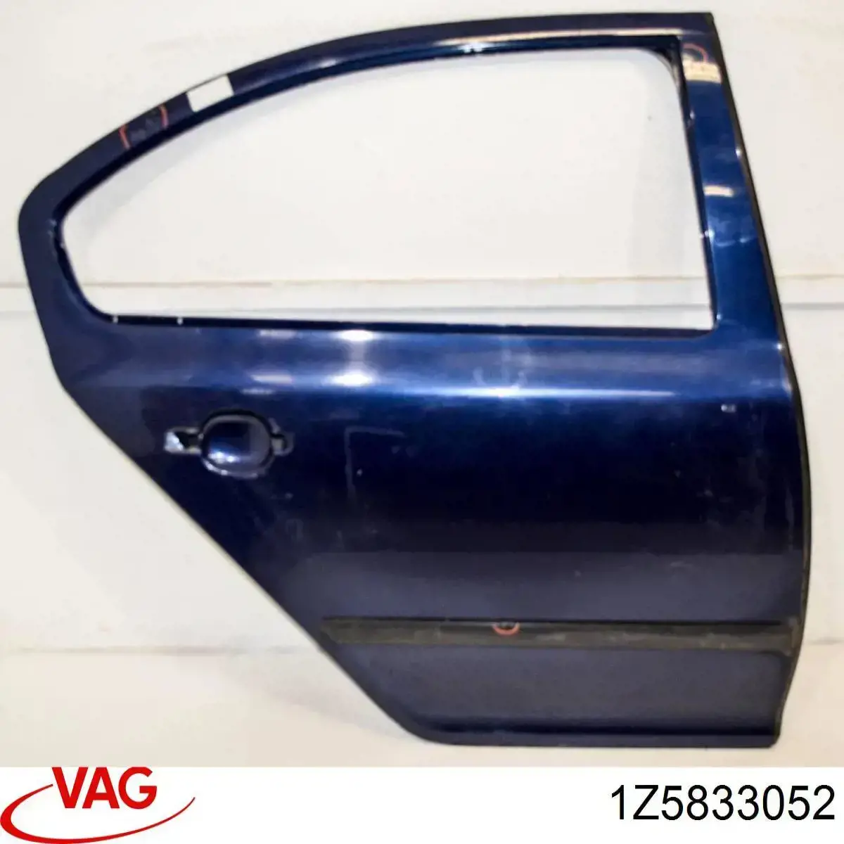 Porta traseira direita VAG 1Z5833052 preço, a partir de 227,39 USD