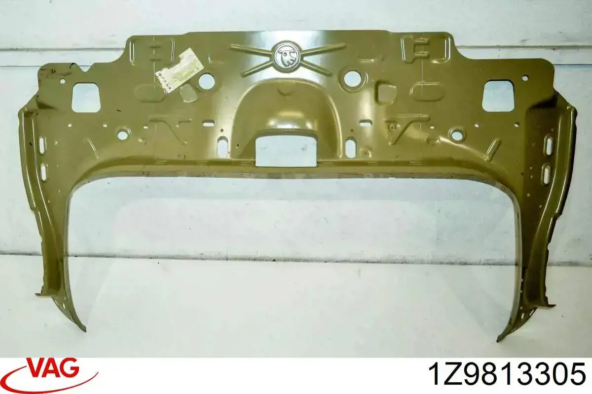 Painel traseiro da seção de bagagem VAG 1Z9813305 preço, a partir de 472,30 USD