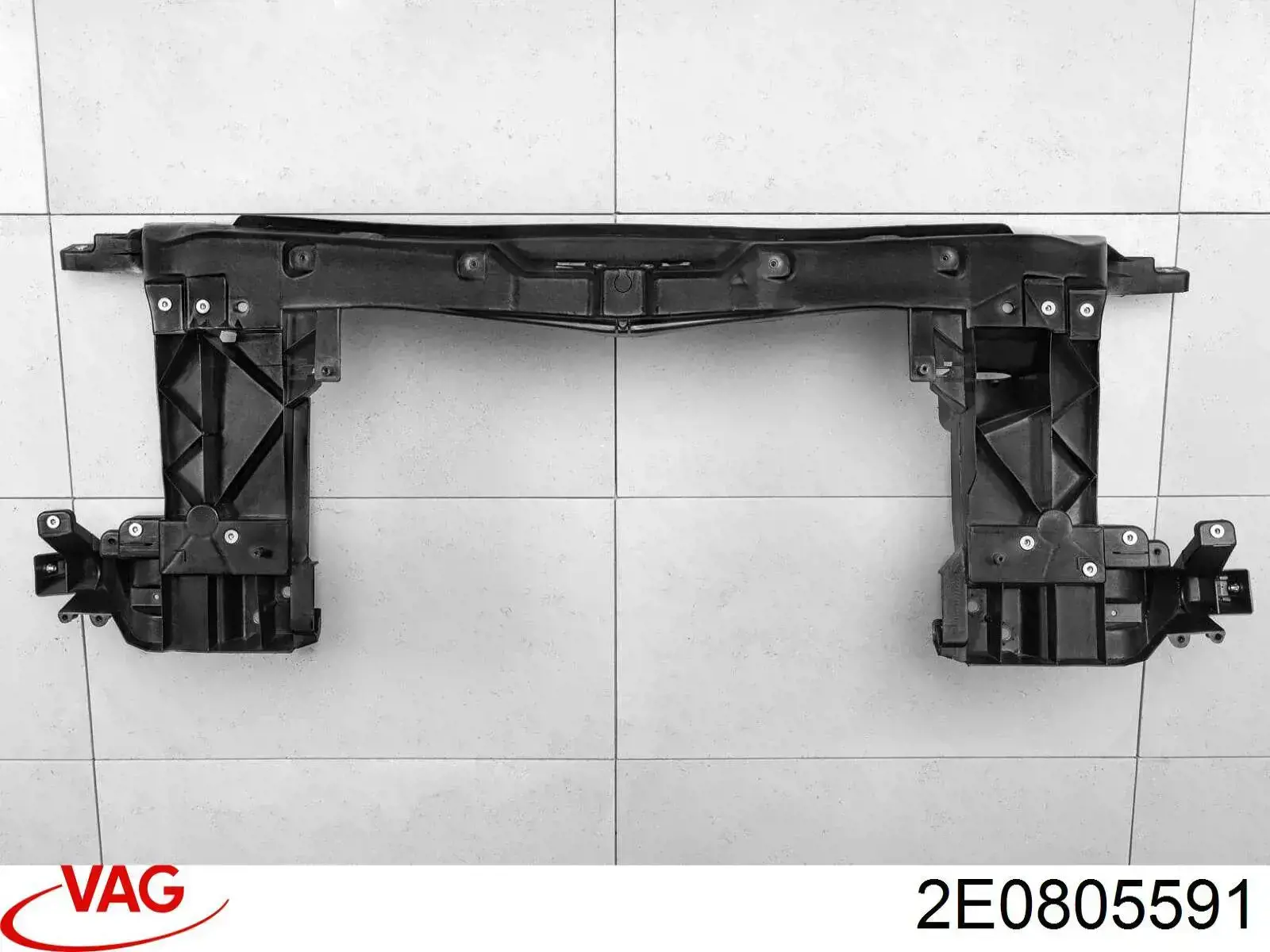 Suporte do radiador montado (painel de montagem de fixação das luzes) VAG 2E0805591 preço, a partir de 172,40 USD