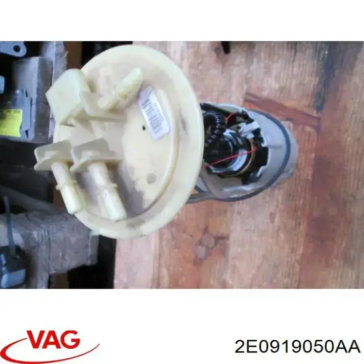 2E0919050AA VAG Módulo de bomba de combustível com sensor do nível de combustível