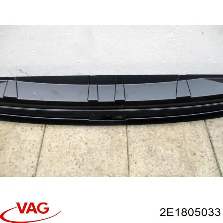 2E1805033 VAG 