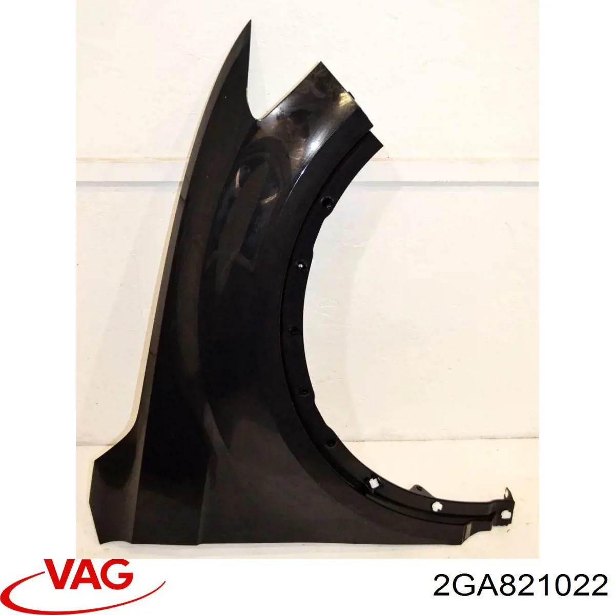 2GA821022 VAG Pára-lama dianteiro direito