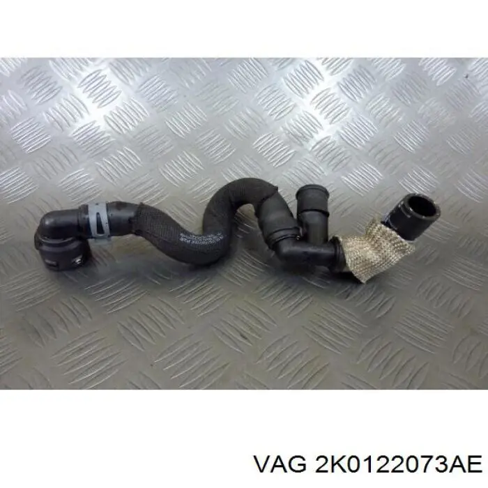 Mangueira (cano derivado) do radiador de esfriamento superior VAG 2K0122073AH preço, a partir de 89,94 USD