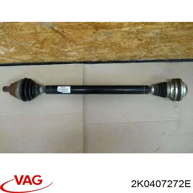 Compre 2K0407272E VAG Semieixo (acionador) dianteiro direito