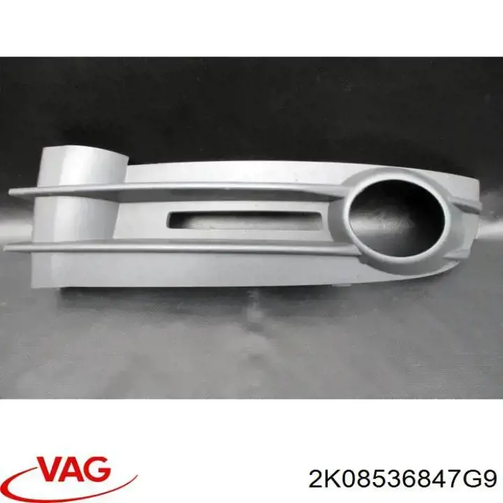 Compre 2K08536847G9 VAG Tampão (grelha) das luzes de nevoeiro do pára-choque dianteiro direito