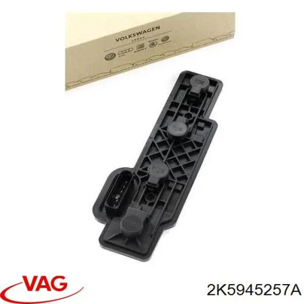 2K5945257A VAG Painel de fixação das luzes traceiras