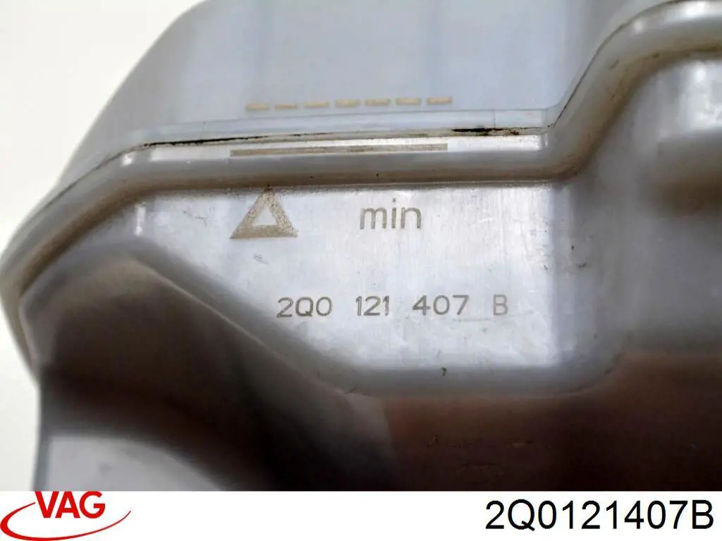 Compre 2Q0121407B VAG Tanque de expansão do sistema de esfriamento