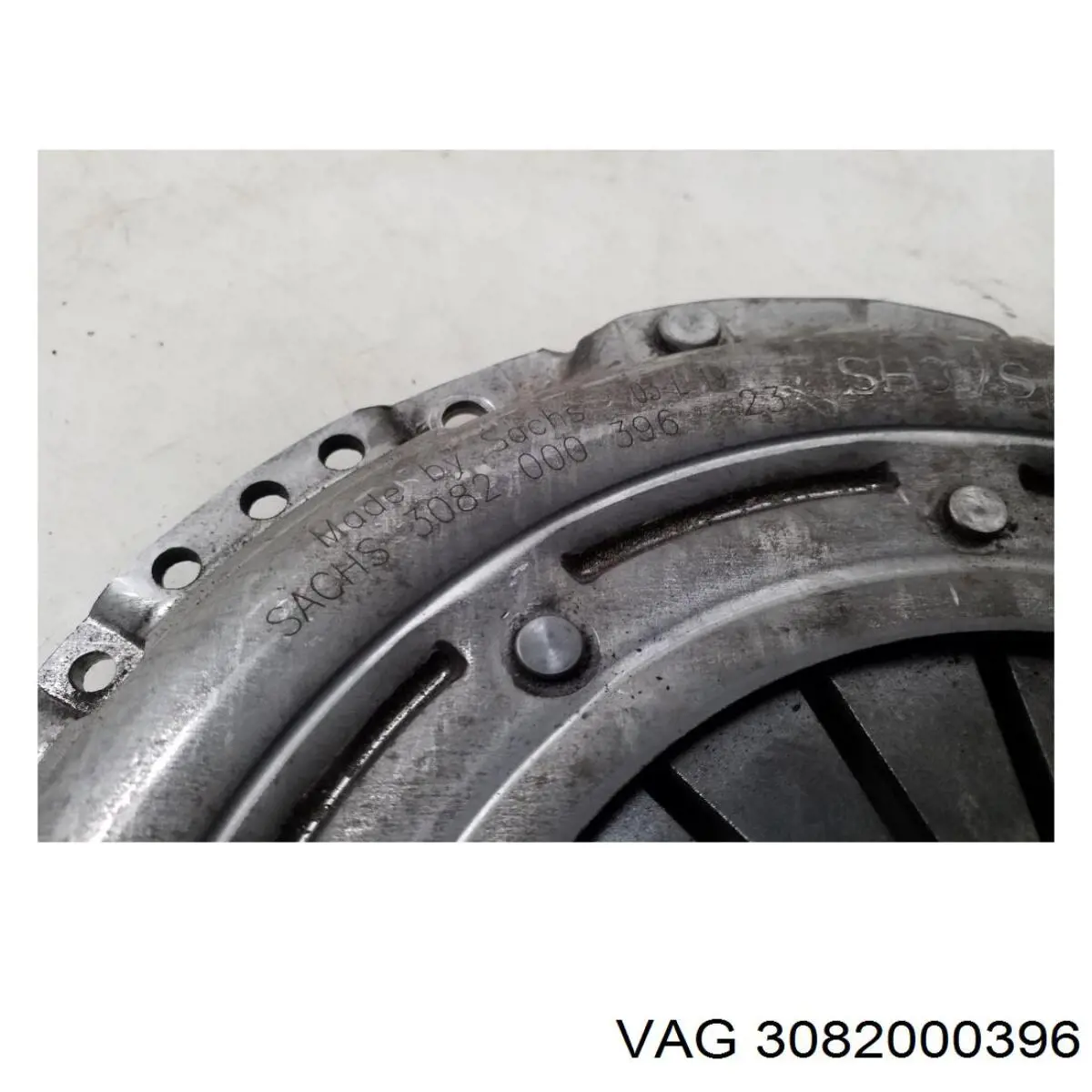 Compre 3082000396 VAG Cesta de embraiagem