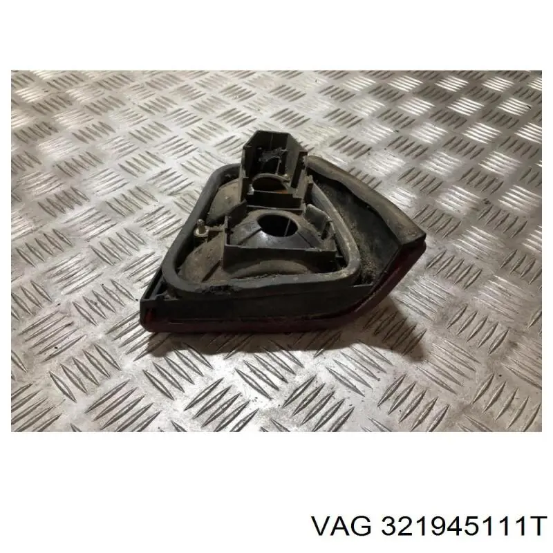 Lanterna traseira esquerda externa VAG 321945111T preço, a partir de 102,43 USD