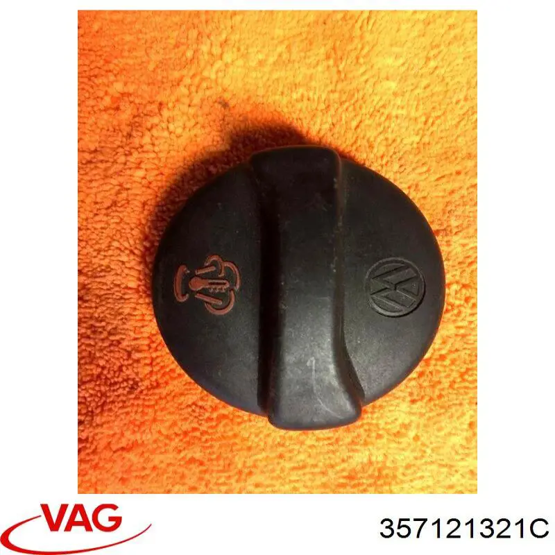 357121321C VAG Tampa (tampão) do tanque de expansão
