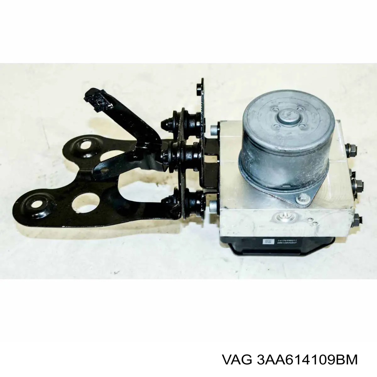 Compre 3AA614109BM VAG Unidade hidráulico de controlo ABS