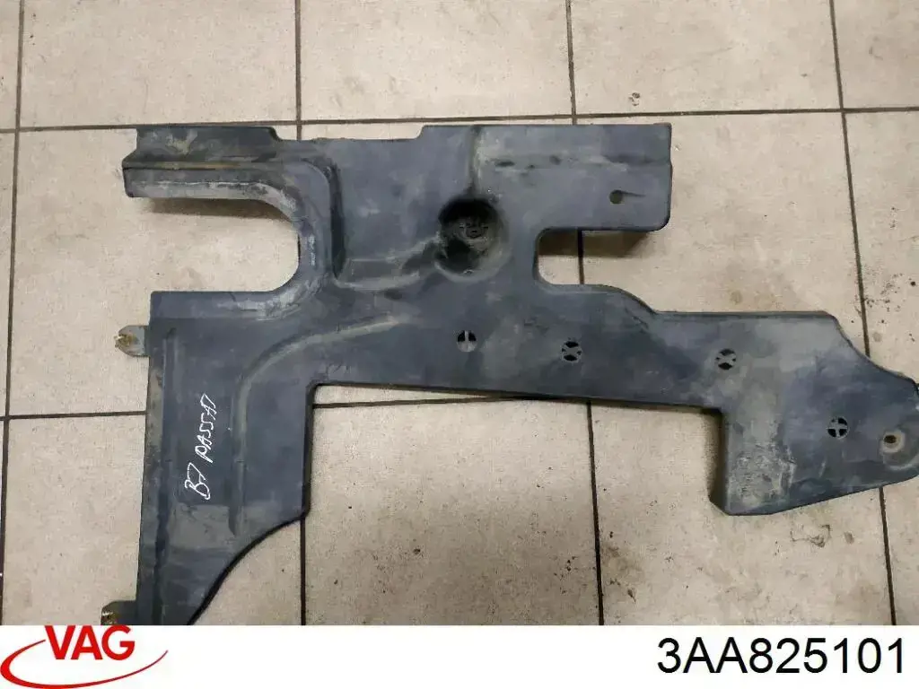 3AA825101 VAG Proteção de fundo esquerda
