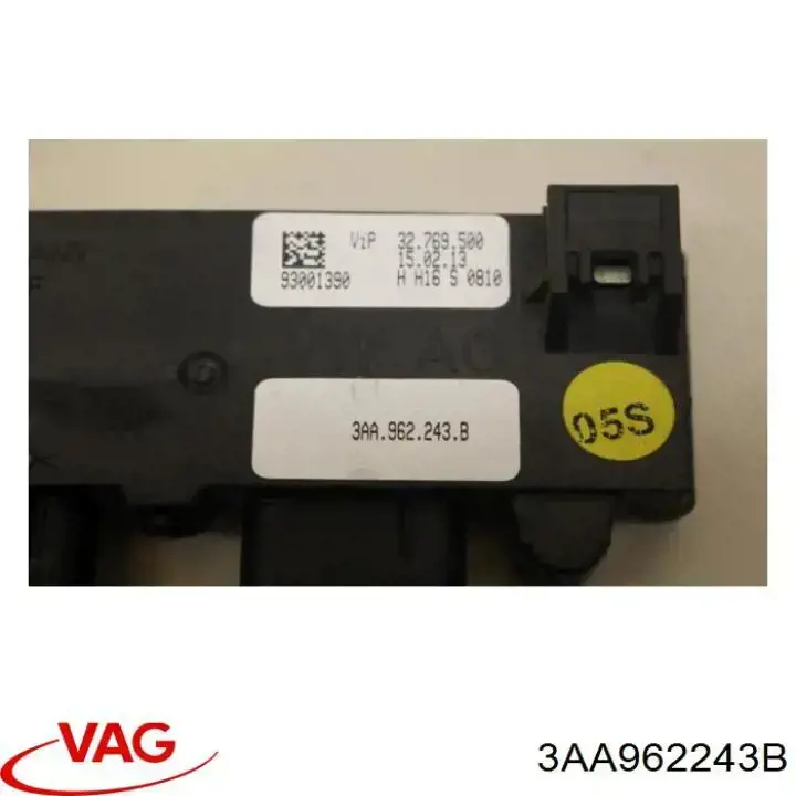 3AA962243B VAG Módulo de direção (Centralina eletrônica) de abertura de tampa de porta-malas (de 3ª/5ª porta traseira)