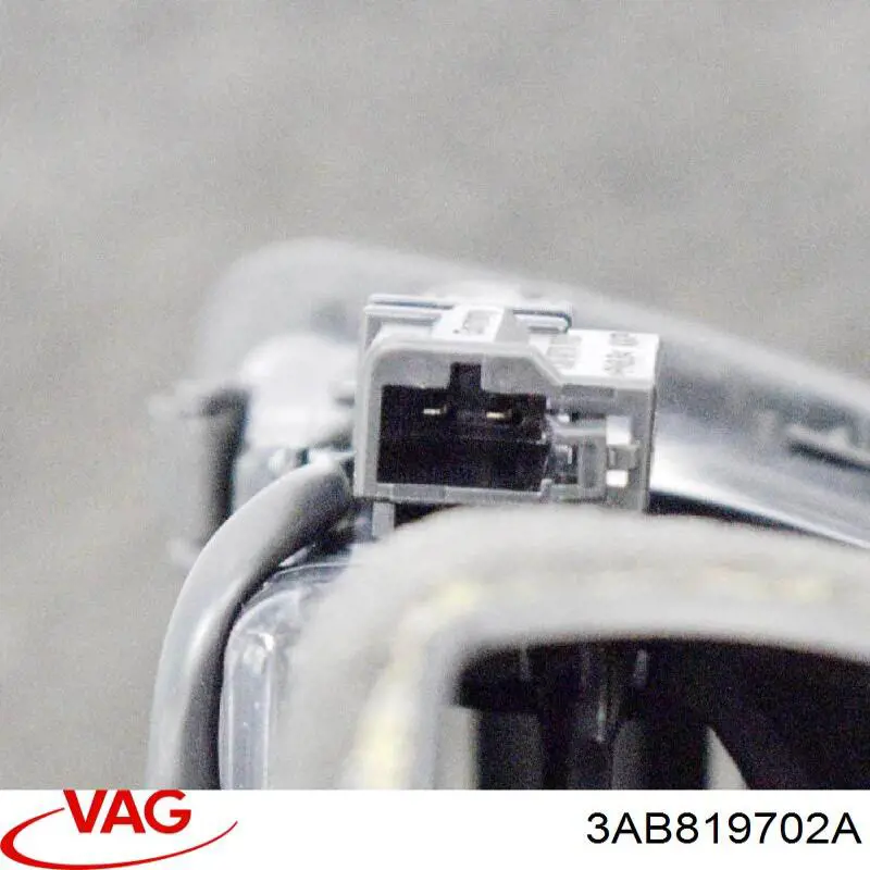 Grelha de ventilação de salão no "painel de instrumentos" VAG 3AB819702A preço, a partir de 54,13 USD