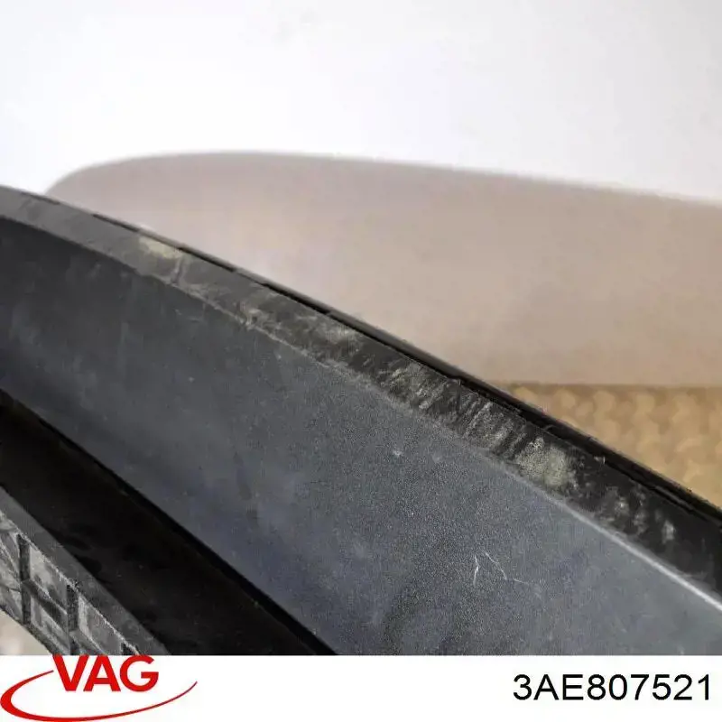 Compre 3AE807521 VAG Spoiler do pára-choque traseiro