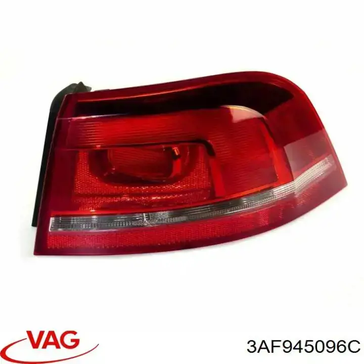 Lanterna traseira direita externa VAG 3AF945096C preço, a partir de 107,39 USD