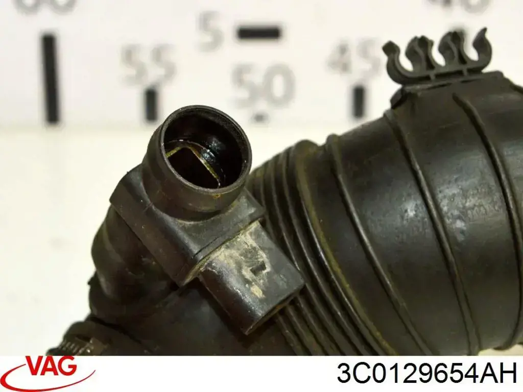 3C0129654AH VAG Cano derivado de ar, saída de filtro de ar