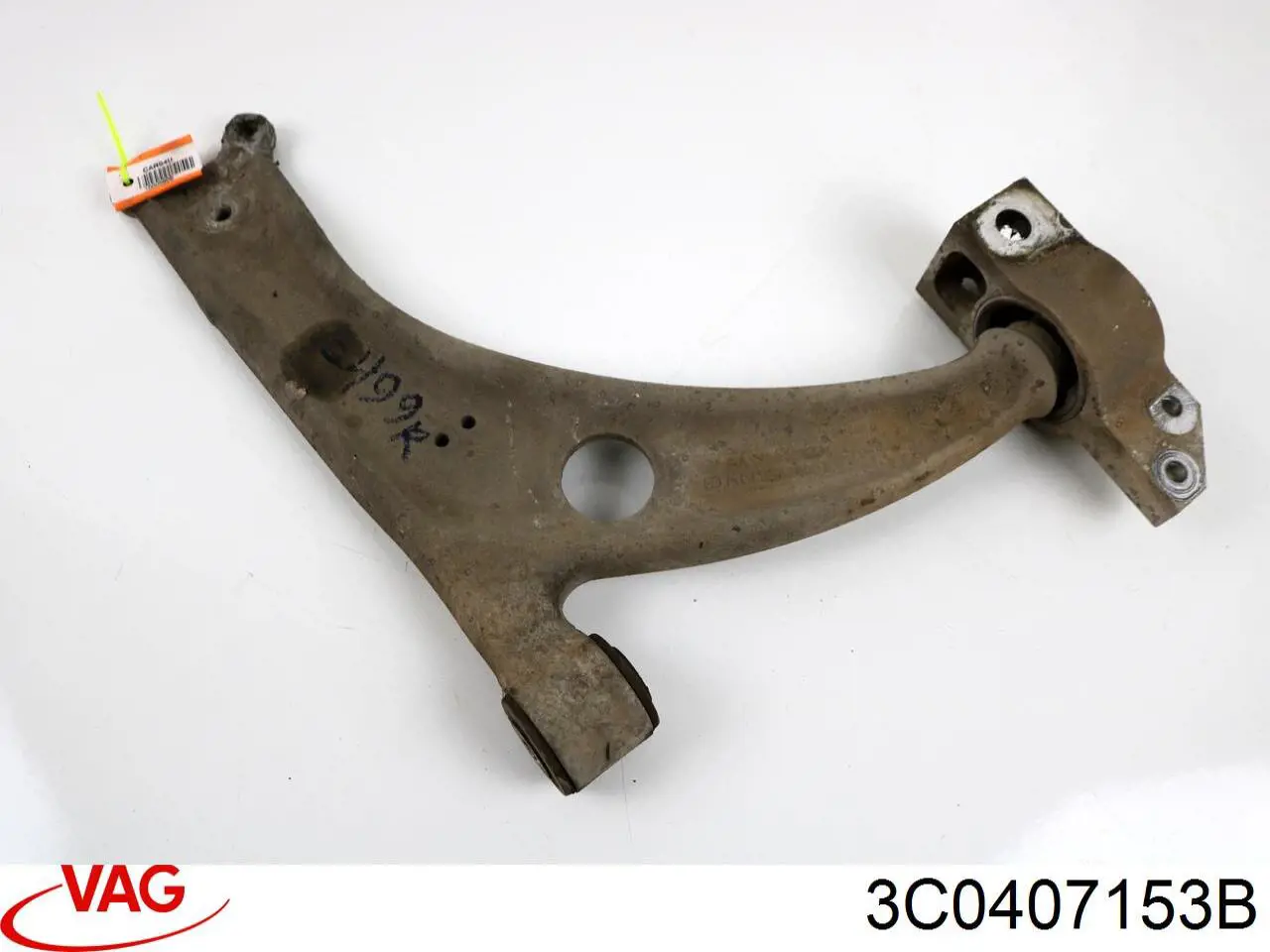 3C0407153B VAG Braço oscilante inferior esquerdo/direito de suspensão dianteira