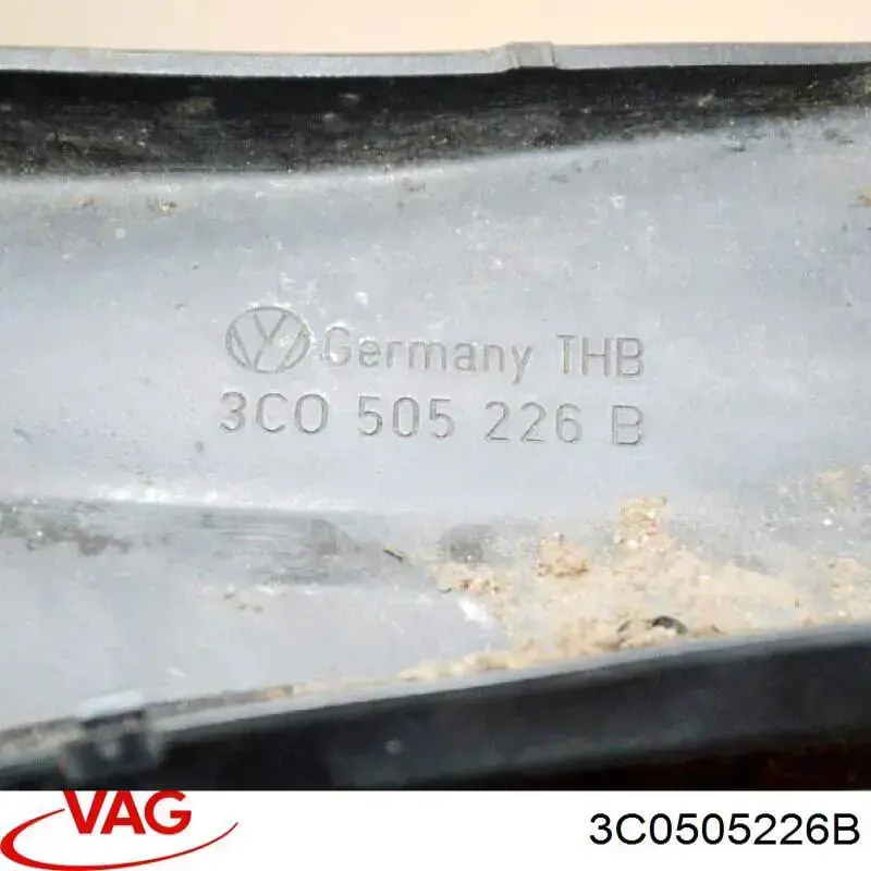 Compre 3C0505226B VAG Braço oscilante (tração) longitudinal inferior direito de suspensão traseira