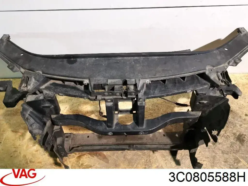 Compre 3C0805588H VAG Suporte do radiador montado (painel de montagem de fixação das luzes)