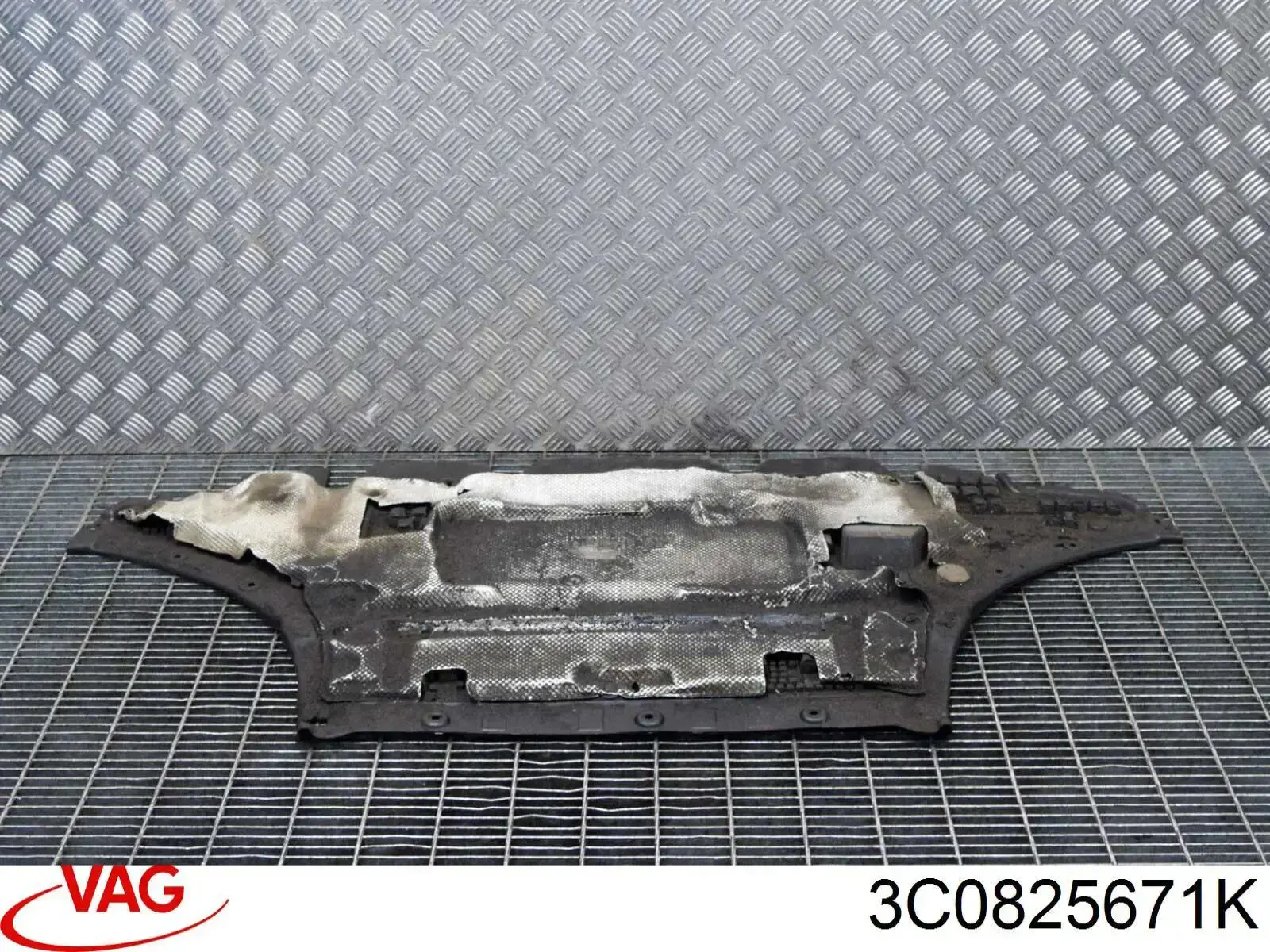 3C0825671K VAG Proteção de fundo, parte média