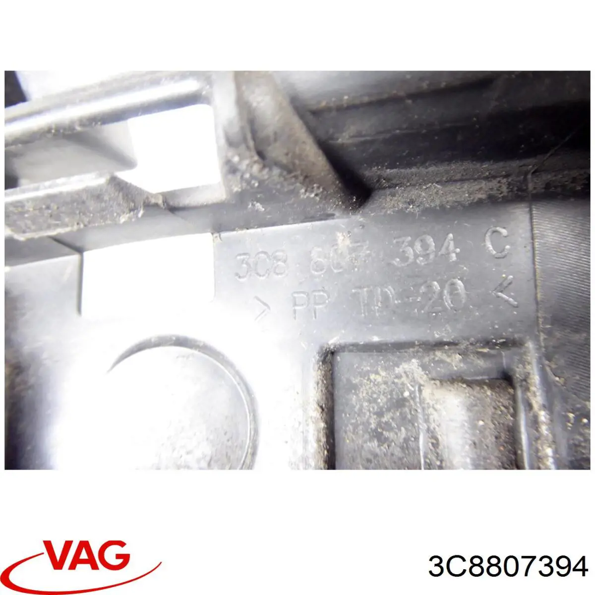Guia direita do pára-choque traseiro VAG 3C8807394 preço, a partir de 17,81 USD
